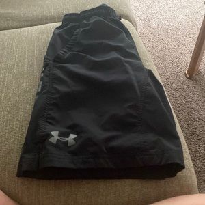 Boys under Armour shorts